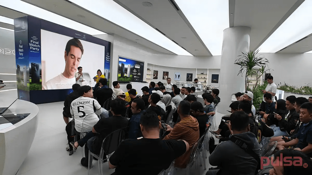 OPPO Ubah Toko Retail Jadi Tempat Nobar Final Liga Champion